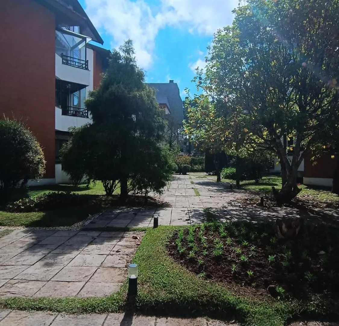 Apto Duplex Tipo Chale Campos do Jordao Brazil
